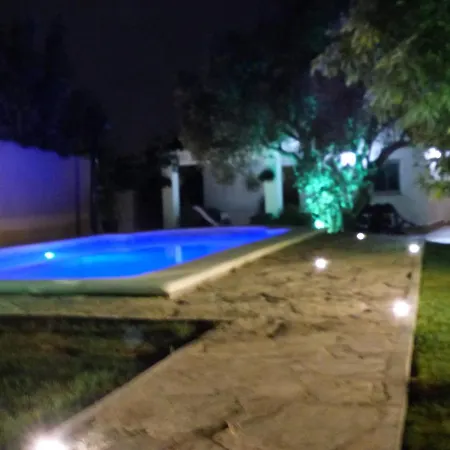 Rural House With Private Pool, New And Beautiful Garden בית נופש *